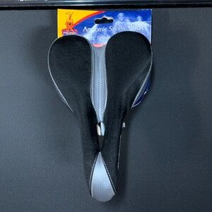 Raleigh Canada Black and Gray Anatomic Sports Saddle NWT